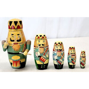 Vintage Handcrafted Nutcracker Soldier Nesting Dolls Set of 5 Hand-Painted Wood